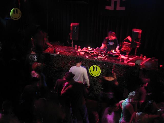 maniulo bazart 09