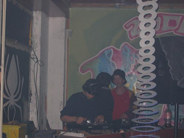 Resize009