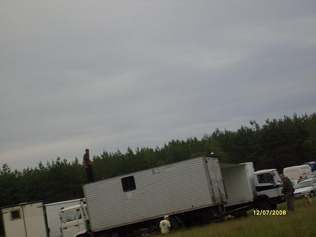 S7301183