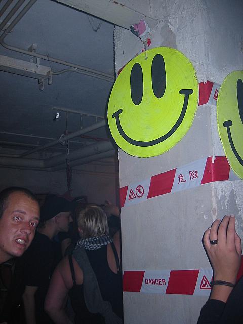022