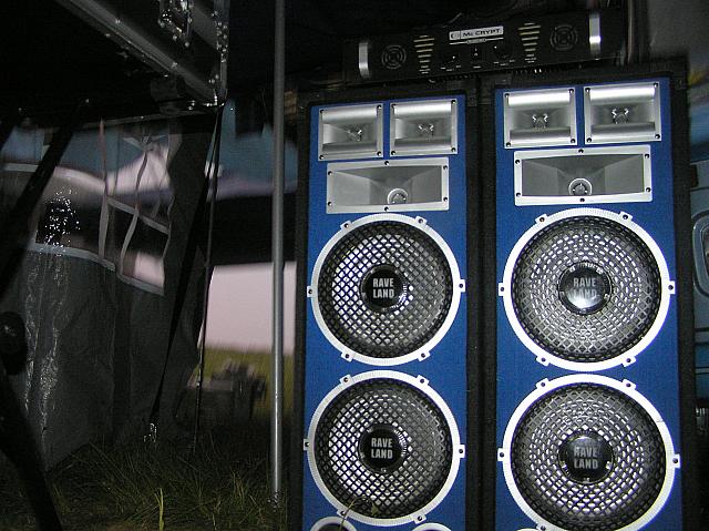 060